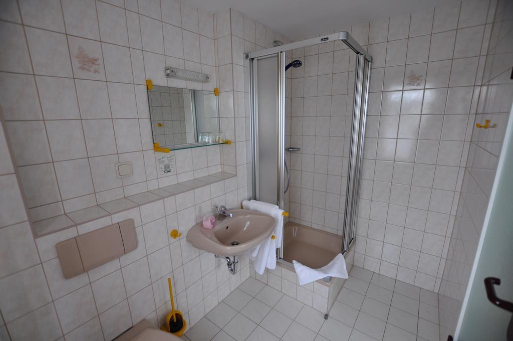 Landhotel Weisses Roess'L Adorf Εξωτερικό φωτογραφία