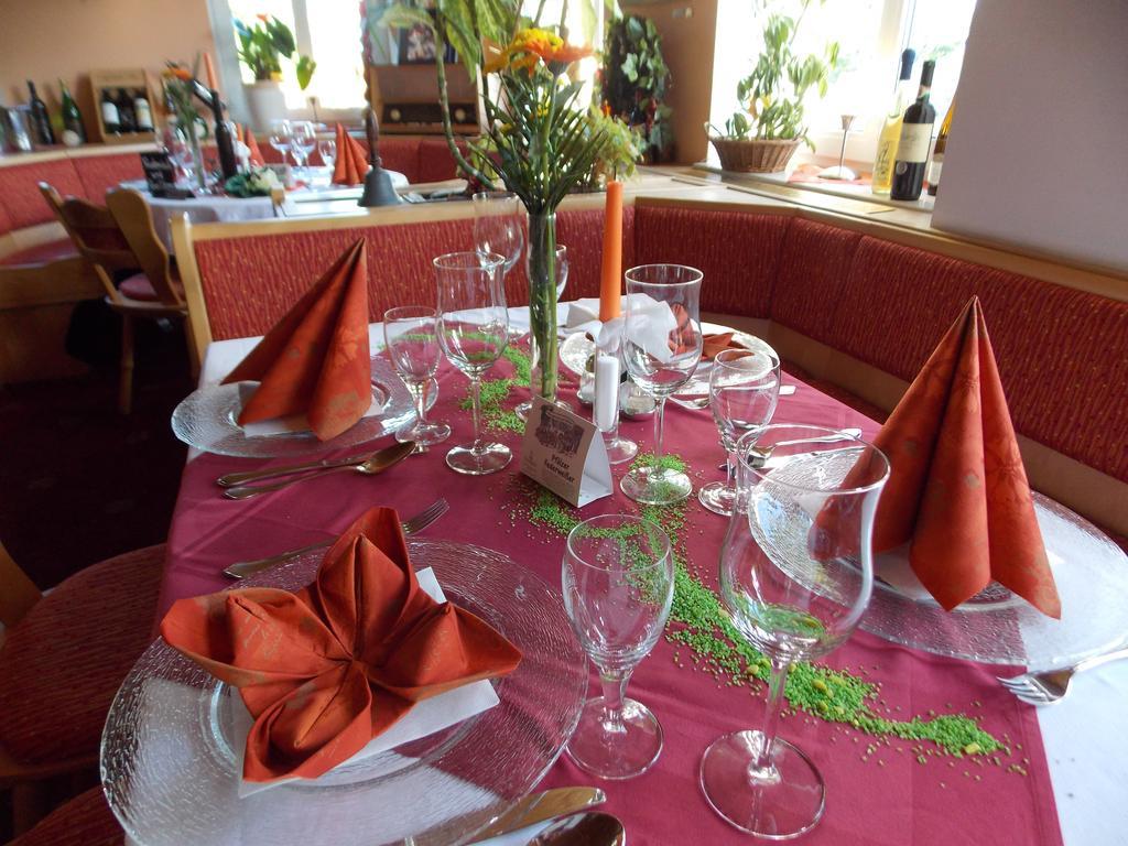 Landhotel Weisses Roess'L Adorf Εξωτερικό φωτογραφία